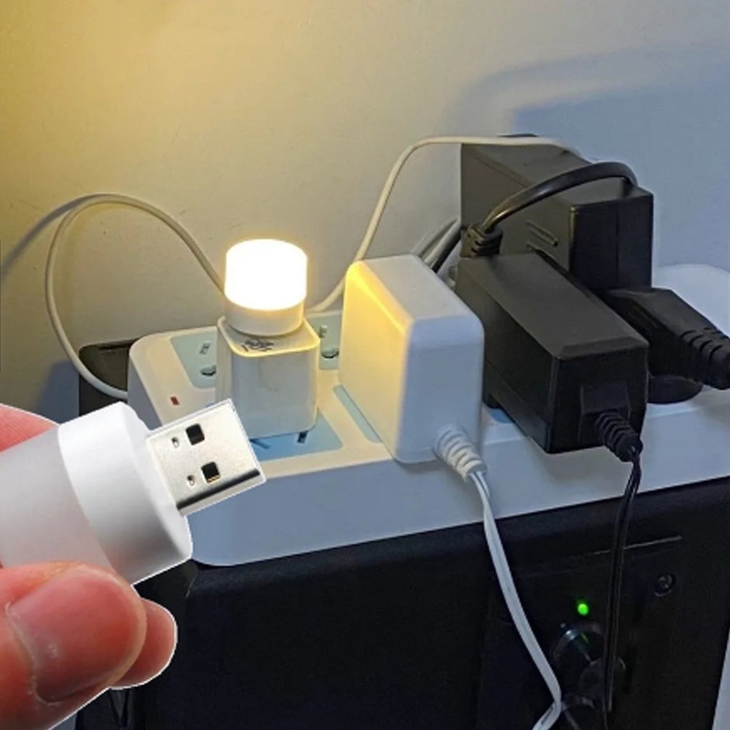 Compact USB bulb for lighting